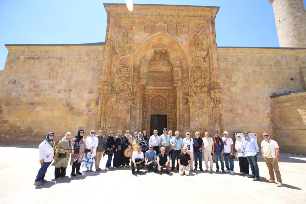 TYB Konya Şubesi Yazarları ve Sanatçılarıyla Sivas-Divriği Yolculuğu 4