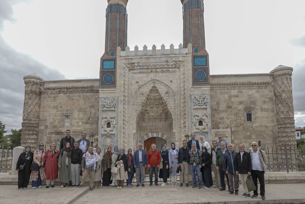 TYB Konya Şubesi Yazarları ve Sanatçılarıyla Sivas-Divriği Yolculuğu 6