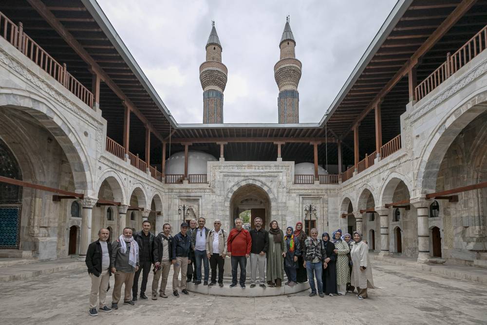 TYB Konya Şubesi Yazarları ve Sanatçılarıyla Sivas-Divriği Yolculuğu 8