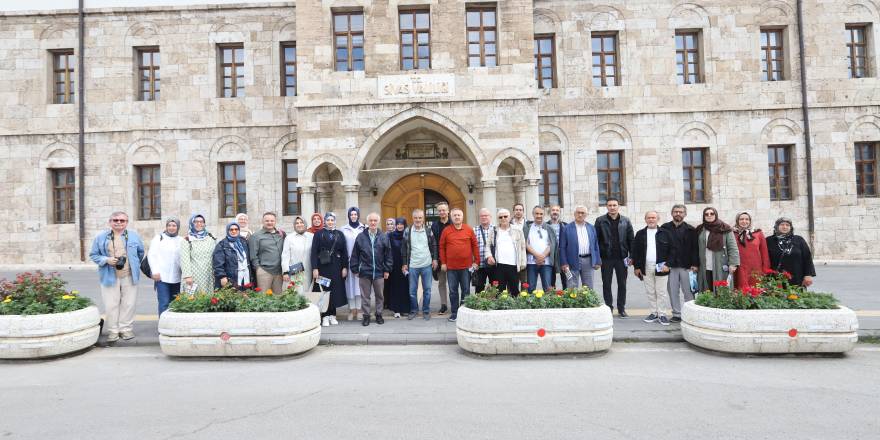 TYB Konya Şubesi Yazarları ve Sanatçılarıyla Sivas-Divriği Yolculuğu