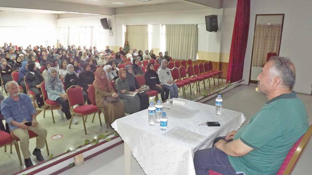 Başkan Köseoğlu'ndan öğrencilere nasihat: Okunacak en güzel kitap t 5