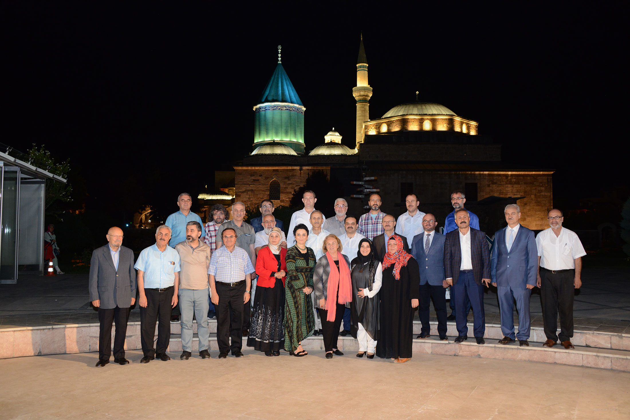 Konya, 8. Mevlana Şiir Şöleni’nde Şiire Doydu