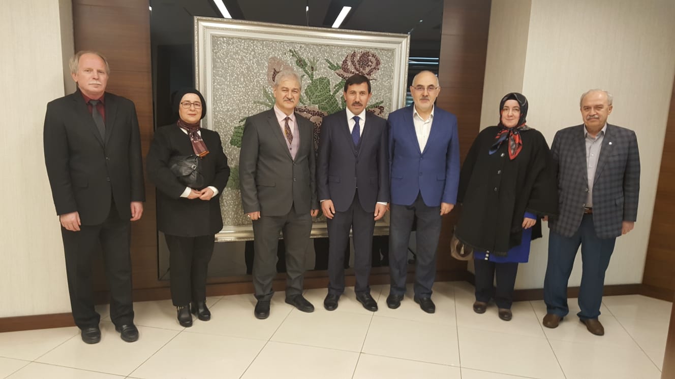 TYB Konya Şube Başkanı ve Yönetim Kurulu Üyeleri Karatay Belediye Başkanını Ziyaret Etti