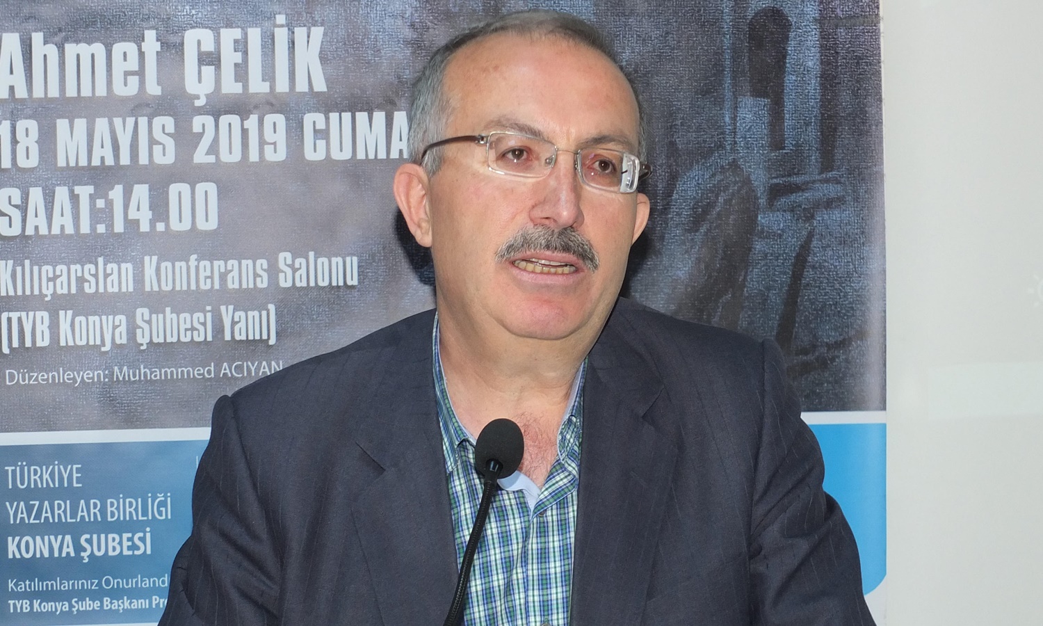 Araştırmacı Yazar Ahmet Çelik TYB’nin düzenlediği konferansta Konya’da Medfun Peygamberleri anlattı.