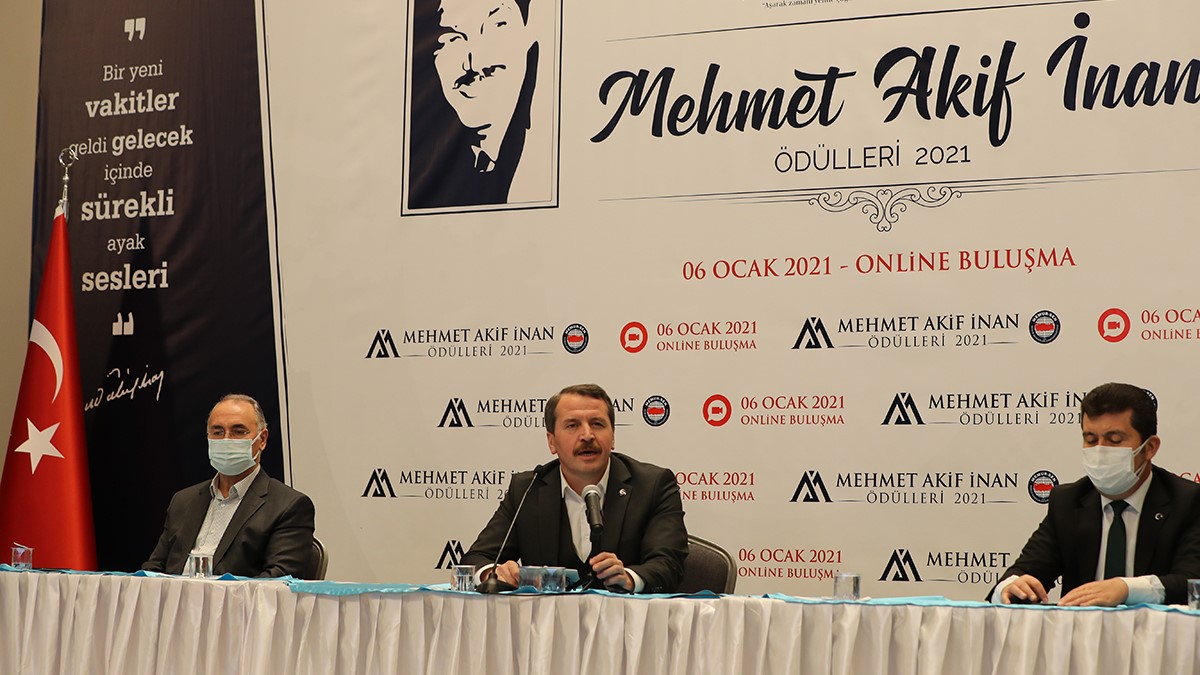 D. Mehmet Doğan’a Kültür Sanat ve Edebiyat Ödülü verildi