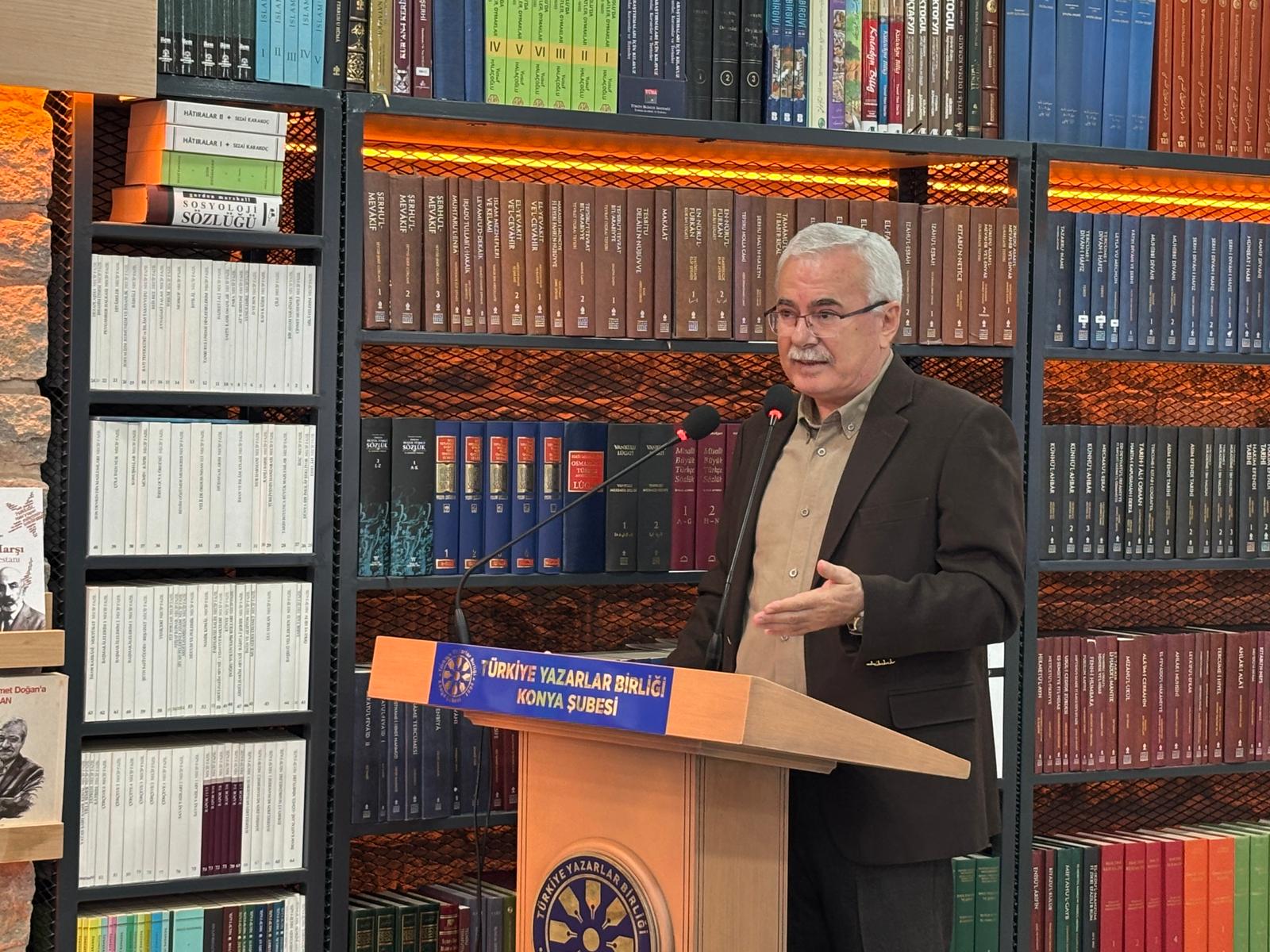 Mevlânâ Düşüncesinde Ahlakın İki Yüzü: Gayeci Ahlak ve Aşk Ahlakı