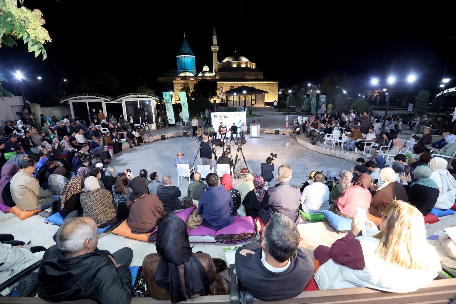 15. ULUSLARARASI MEVLÂNÂ ŞİİR ŞÖLENİ GERÇEKLEŞTİRİLDİ