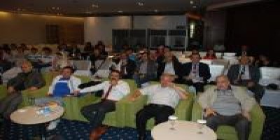 ŞEHİR TARİHİ YAZARLARI KONGRESİ'NİN 2. GÜNÜNDE DE YOĞUN KATILIM OLDU