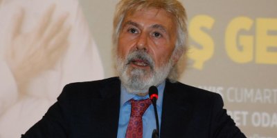 TYB’de Mim Kemal Öke “Aşkın Hakikat Bilgisine Dönüşümünü”  anlattı