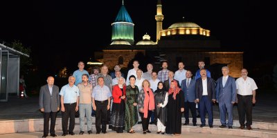 Konya, 8. Mevlana Şiir Şöleni’nde Şiire Doydu