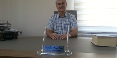 TYB Konya Şube Başkanı Prof. Dr. Hayri Erten, 15 Temmuz hain darbe girişiminin yıldönümü dolayısıyla yaptığı açıklama