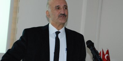 TYB Konya Şubesinde ''Türk ve Arap Edebiyatında Ortak Değerler” konuşuldu.