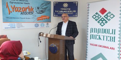 1. YAZARLIK ATÖLYESİNDE DERSLER BAŞLADI