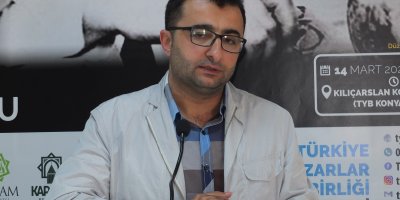 Türkiye Yazarlar Birliği Konferansında konuşan Doç. Dr. Somuncu KEMAL TAHİR RESMİ TARİHE MUHALİF BİR AYDINDI.