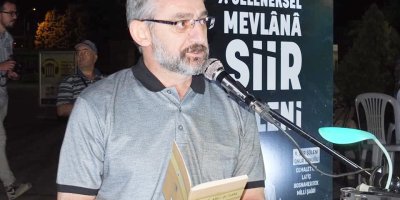 Şiir benim doğum lekem