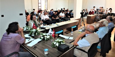 KARATAY BELEDİYESİ ve TYB KONYA ŞUBESİ’NDEN “MEVLÂNÂ ŞİİR ATÖLYELERİ ve 11. ŞİİR ŞÖLENİ” KİTABI