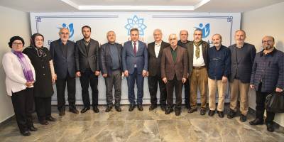 Türkiye Yazarlar Birliği Konya Şube Yönetim Kurulu Üyeleri, Konya İl Milli Eğitim Müdürü Murat Yiğit'i ziyaret etti.