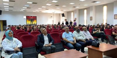 "Yazarlarımız Okullarda" programları yeni eğitim yılında da devam ediyor.