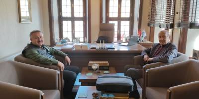 84'lük Delikanlı Üretmeye Devam Ediyor