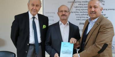 Hocaların Hocası Saim Sakaoğlu'ndan TYB ve Dostlarına İki Mektup