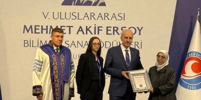 D. Mehmet Doğan’a Özel Ödül
