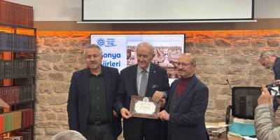 Edebiyatın Çınarı Sakaoğlu’ndan Tarihe Not: Konya’nın Şiir Hafızası Canlandı