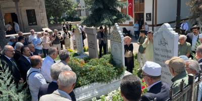 D. Mehmet Doğan vefatının 2. yıl dönümünde dualarla anıldı