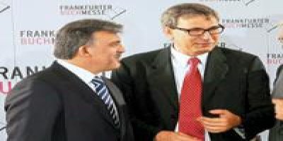 Frankfurt Kitap Fuarı'nı birlikte açtılar