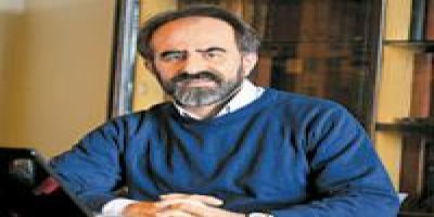 'Yalan tarihi bile bile savunacak biri varsa görelim...'