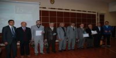 EDEBİYATIMIZDA RASİM ÖZDENÖREN